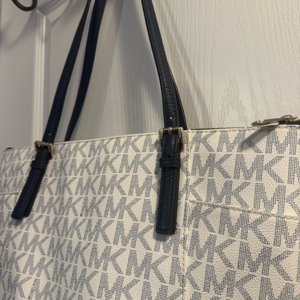Michael Kors White and Blue  Tote Bag - Picture 6 of 6